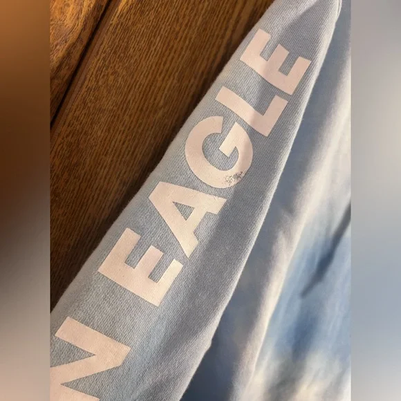 American Eagle Tie-Dye Blue Sky Hoodie - Picture 4 of 6